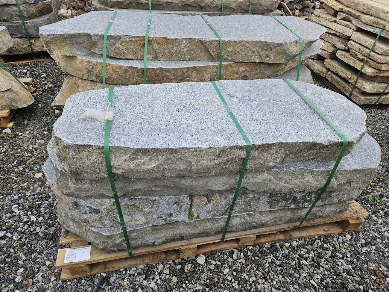 Graphite™ boulder steps